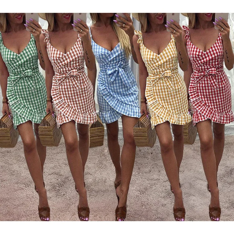 2019 New Summer Red Plaid Dress backless Vintage Beach Boho Streetwear Ruffles Spaghetti Strap Sexy Party Dress check Women Versatile party dresses for any occasion